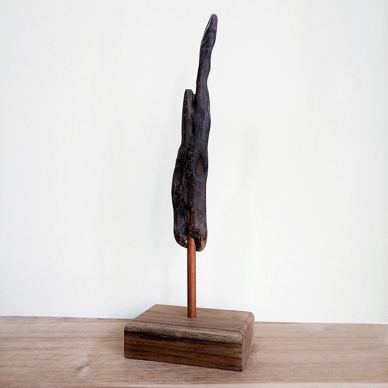 Scultura "Il dito di Dio"