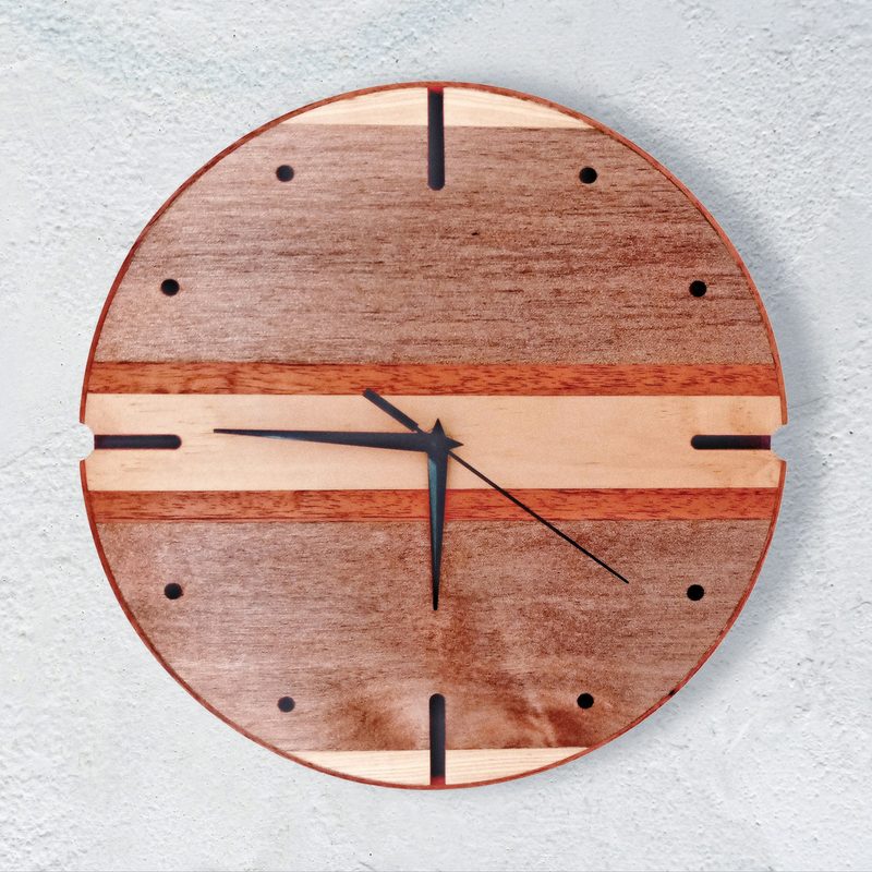 Reloj de pared redondo